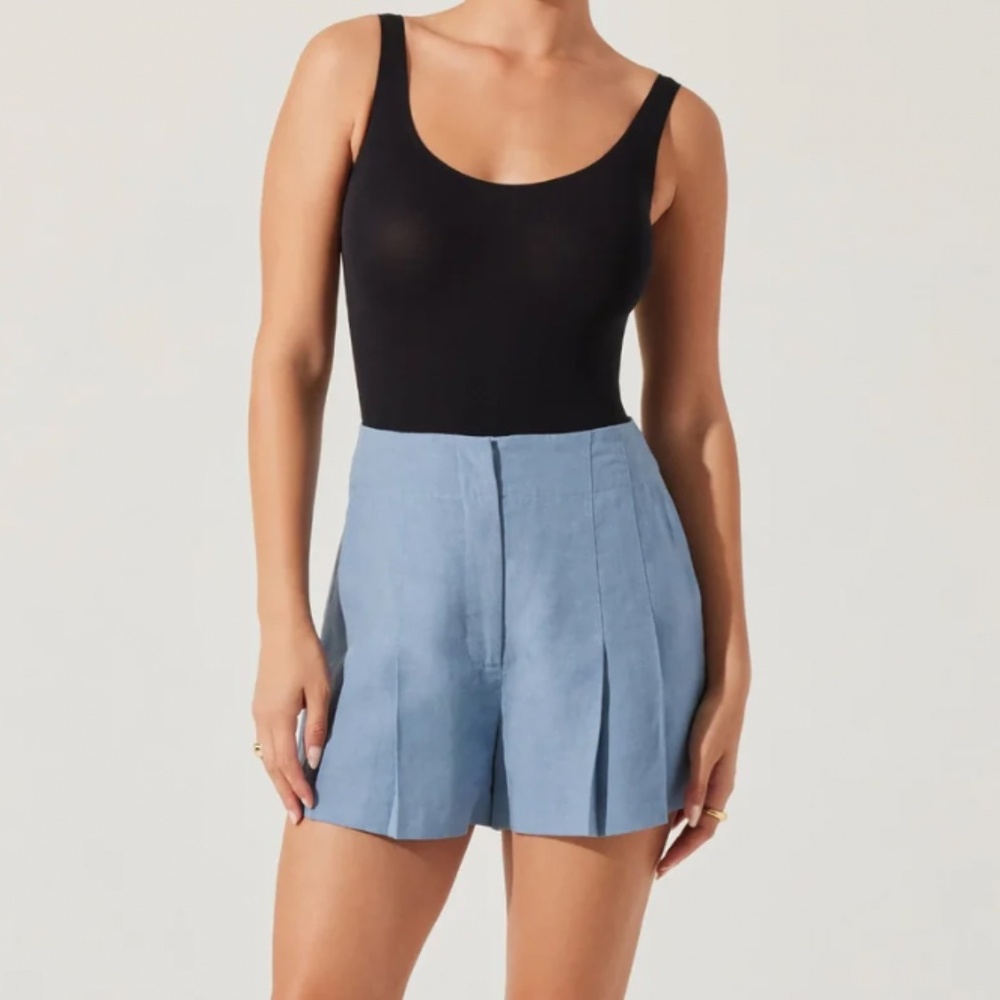 ASTR ARTICE SHORT